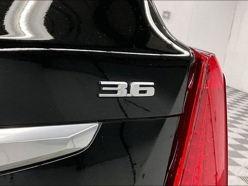 Used 2019 Cadillac XT5 Platinum AWD/4WD image 9