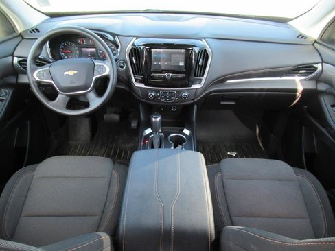 Used 2019 Chevrolet Traverse LS image 11