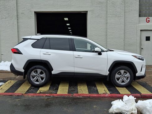 Certified 2025 Toyota RAV4 XLE w/ Convenience Package image 7