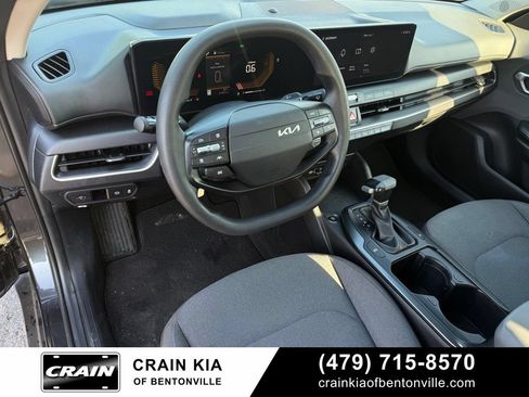 Certified 2025 Kia K4 FWD image 9