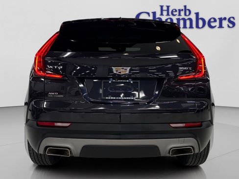 Certified 2022 Cadillac XT4 Premium Luxury w/ Enhanced Visibility Package image 6