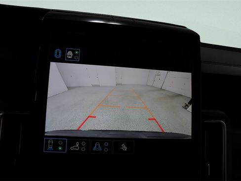 Used 2025 GMC Yukon Denali image 15