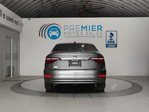 Used 2020 Volkswagen Jetta S w/ Driver Assistance Package FWD image 4