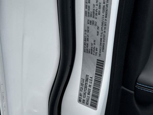 Used 2023 Jeep Grand Cherokee Trailhawk image 31