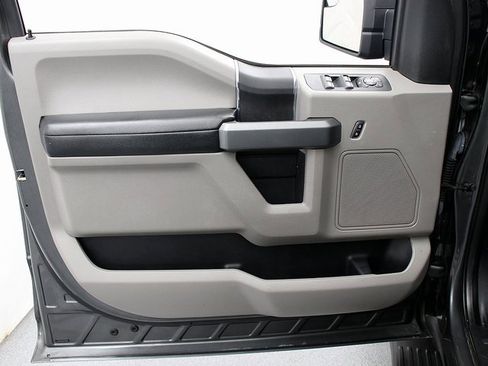 Used 2018 Ford F150 XLT image 20