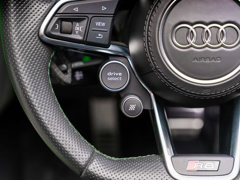 Used 2018 Audi R8 V10 plus AWD/4WD image 49
