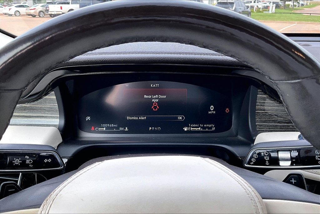 Used 2022 Lincoln Aviator Black Label AWD/4WD image 19