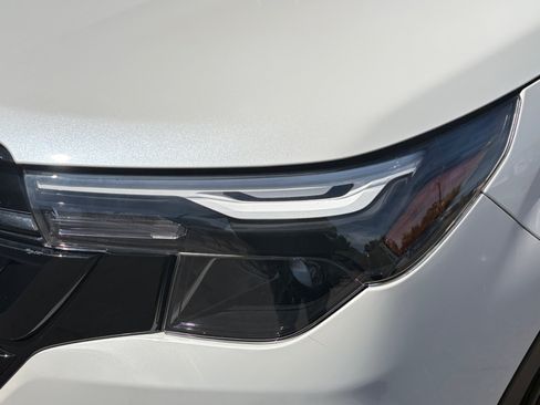 Certified 2025 Subaru Forester Sport AWD/4WD image 9