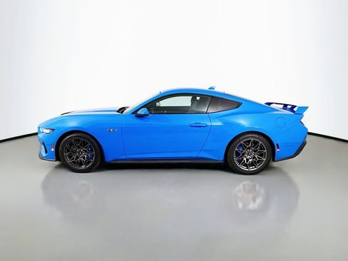 Used 2024 Ford Mustang GT Premium w/ GT Performance Package RWD image 4