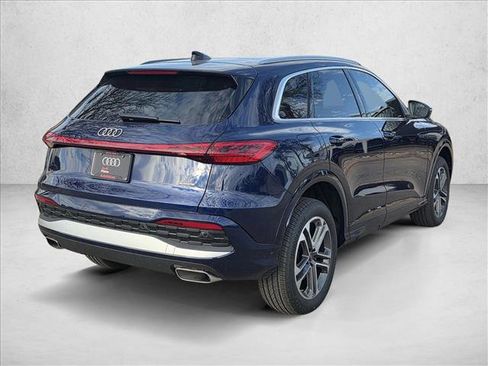 New 2025 Audi Q5 Premium w/ Convenience Package image 5