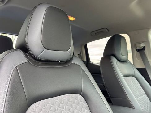 Used 2018 Chevrolet Colorado Z71 RWD image 19