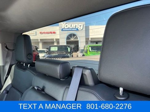 Used 2019 Chevrolet Silverado 1500 LTZ w/ LTZ Plus Package AWD/4WD image 29