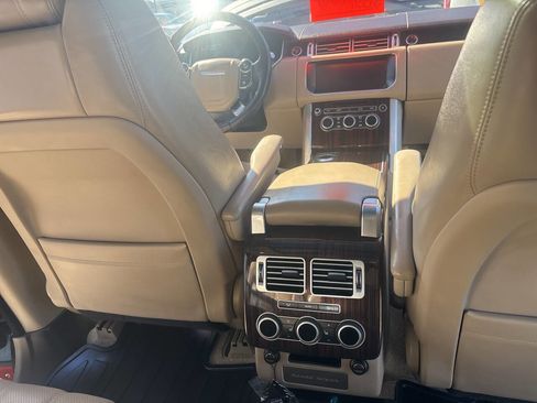 Used 2017 Land Rover Range Rover HSE image 58