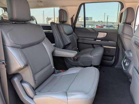 New 2025 Ford Expedition Max Active image 58