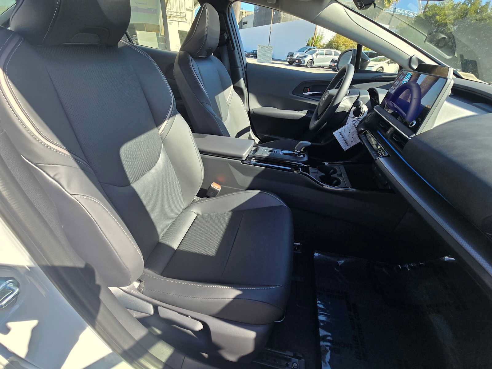 New 2027 Toyota Prius Limited AWD/4WD image 10