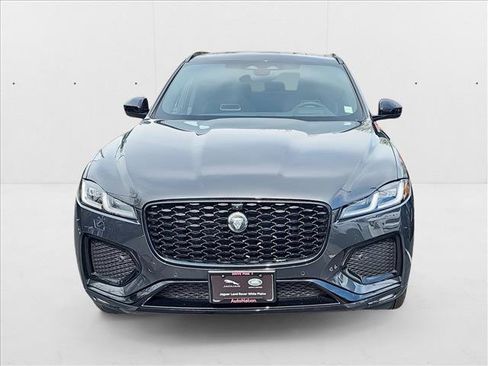 New 2026 Jaguar F-PACE R-Dynamic S image 2