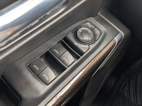 Used 2021 Chevrolet Silverado 1500 RST AWD/4WD image 26
