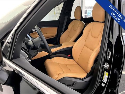 Certified 2024 Volvo XC90 B6 Ultimate w/ Protection Package Premier image 33