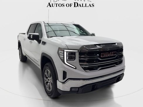 Used 2025 GMC Sierra 1500 SLT AWD/4WD image 2