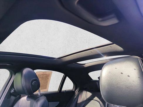 Used 2018 Mercedes-Benz C 300 Sedan image 16