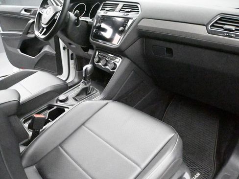 New 2026 Volkswagen Jetta GLI Autobahn image 17