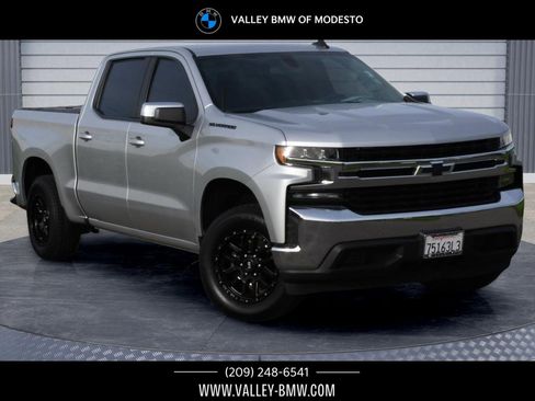 Used 2020 Chevrolet Silverado 1500 LT w/ LT Value Package image 1