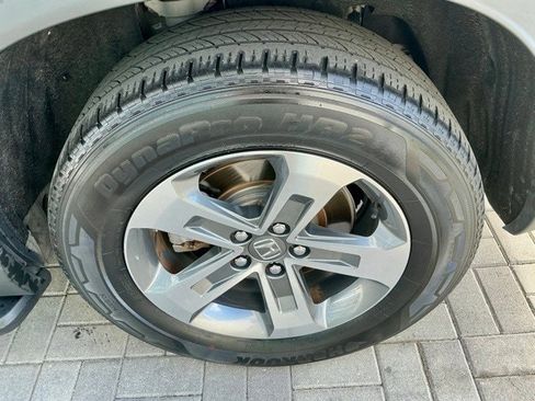 Used 2023 Honda Pilot EX-L image 14