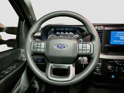 New 2026 Ford F250 XLT AWD/4WD image 9