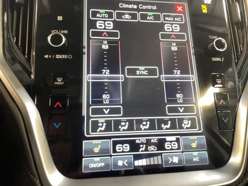 Used 2024 Subaru Outback Limited AWD/4WD image 15