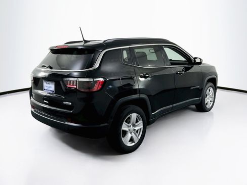 Used 2022 Jeep Compass Latitude AWD/4WD image 5