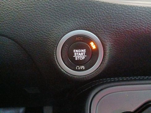 Used 2023 Dodge Challenger SXT RWD image 15
