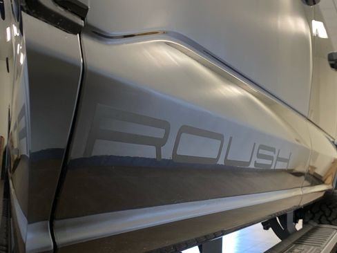 New 2026 Ford F250 Lariat w/ Black Appearance Package image 18