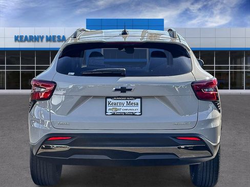 New 2026 Chevrolet Trax ACTIV w/ Driver Confidence Package FWD image 5