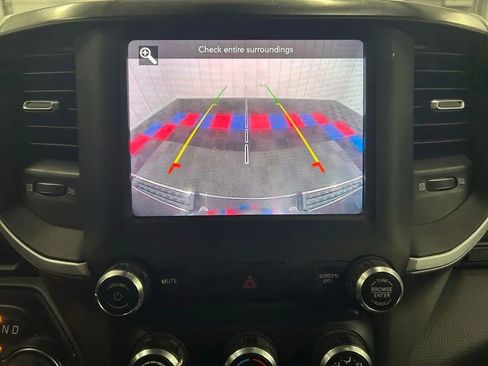 Used 2021 RAM 1500 Big Horn image 14