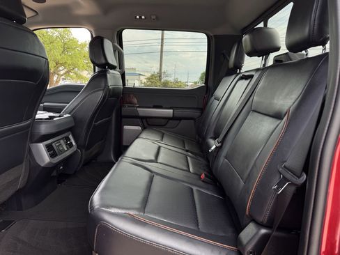 Used 2025 Ford F250 Lariat w/ Lariat Ultimate Package AWD/4WD image 31