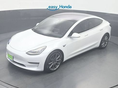 Used 2018 Tesla Model 3 Mid Range RWD image 19