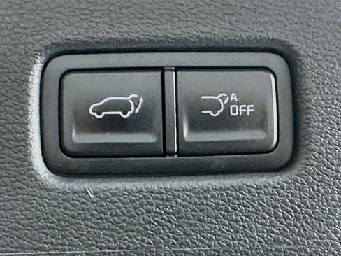 Used 2025 Kia Telluride S FWD image 32