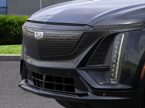 New 2026 Cadillac Lyriq Premium Sport image 13