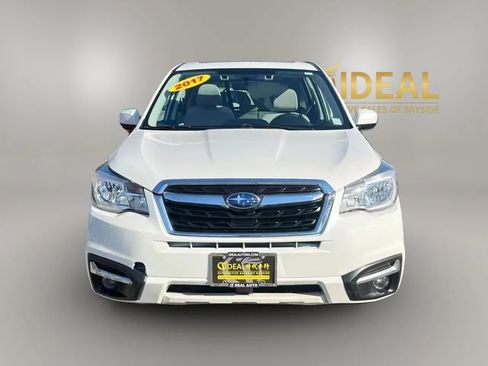 Used 2017 Subaru Forester 2.5i Premium image 2