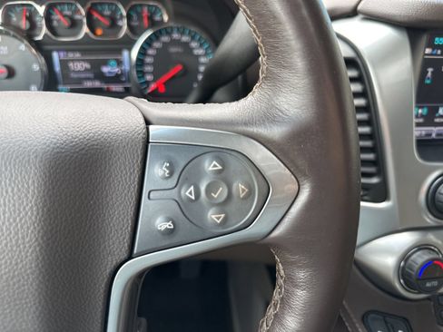 Used 2018 Chevrolet Suburban LT AWD/4WD image 37