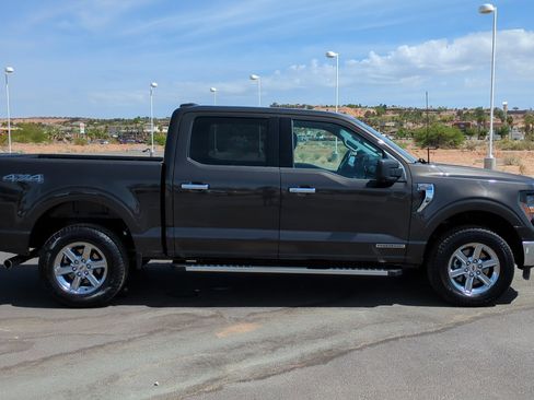 Used 2024 Ford F150 XLT w/ Mobile Office Package image 2