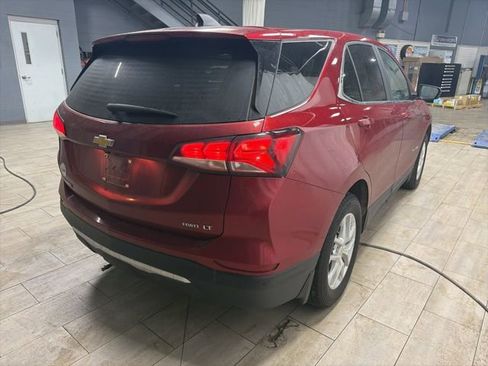 Used 2024 Chevrolet Equinox LT w/ LPO, Floor Liner Package image 5