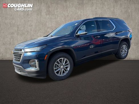 Used 2023 Chevrolet Traverse LT AWD/4WD image 4