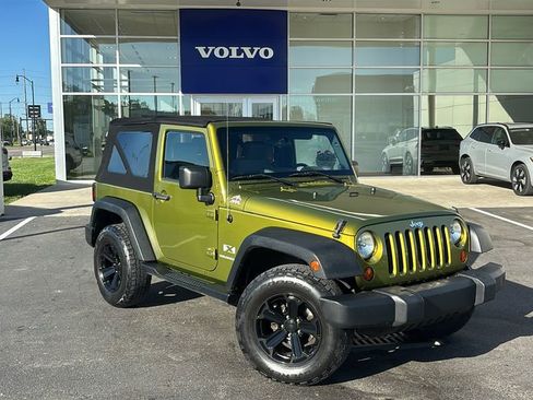 Used 2008 Jeep Wrangler X AWD/4WD image 2