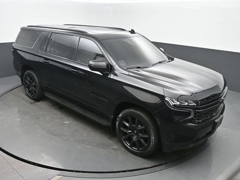 Used 2021 Chevrolet Suburban RST w/ Rear Media and Nav Package image 44