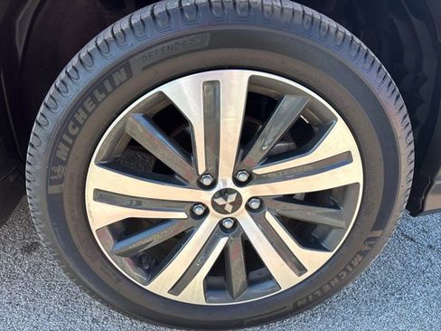 Used 2021 Mitsubishi Outlander Sport SE image 9