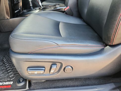 Used 2020 Toyota 4Runner TRD Pro AWD/4WD image 10