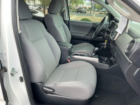 Used 2021 Toyota Tacoma SR5 image 19