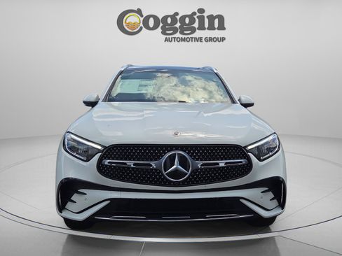 New 2026 Mercedes-Benz GLC 300 image 8