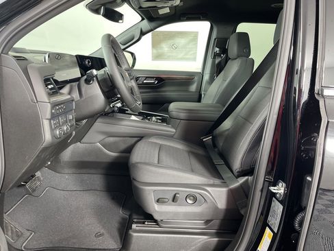 New 2026 Chevrolet Suburban LS w/ LS Custom Edition AWD/4WD image 22